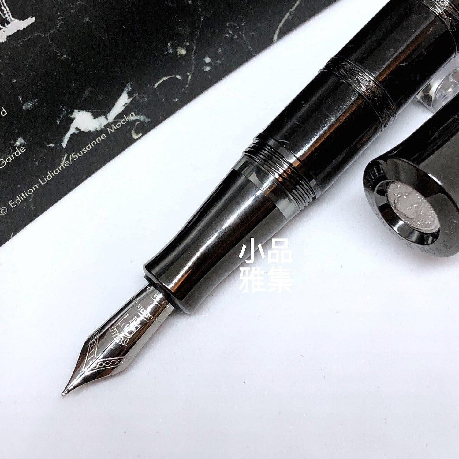 Graf Von Faber Castell Pen of the year 2018 Black Edition Imperium Romanum  Fountain Pen