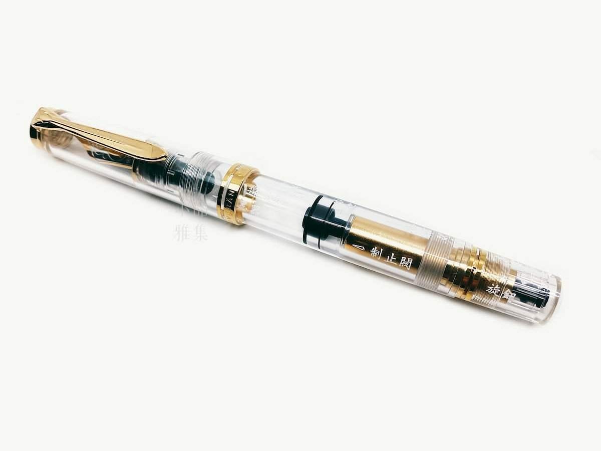 Pelikan M800 Demonstrator Fountain Pen 【Traditional Chinese